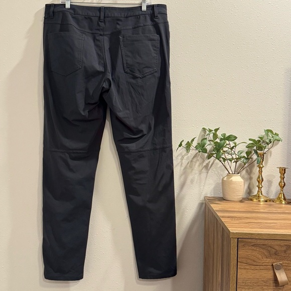 Lululemon Size 36 ABC Classic Fit 5 Pocket Pant Warpstreme Stretch Casual Travel - Picture 2 of 7